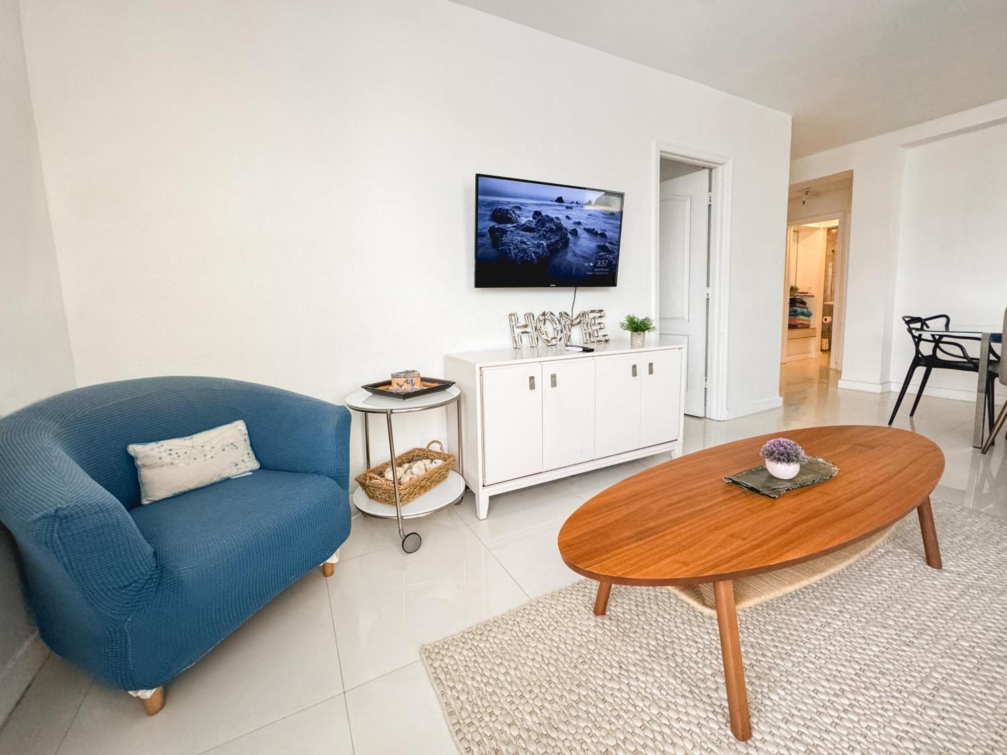 2 Bedroom On The Beach ! Miami Beach Exterior foto